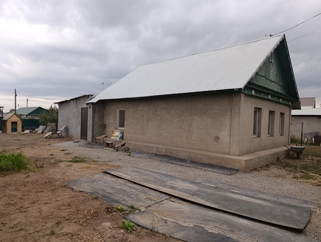 Продается ДОМ с земельным участком в городе Новотроицк  по ул. - Новотроицк