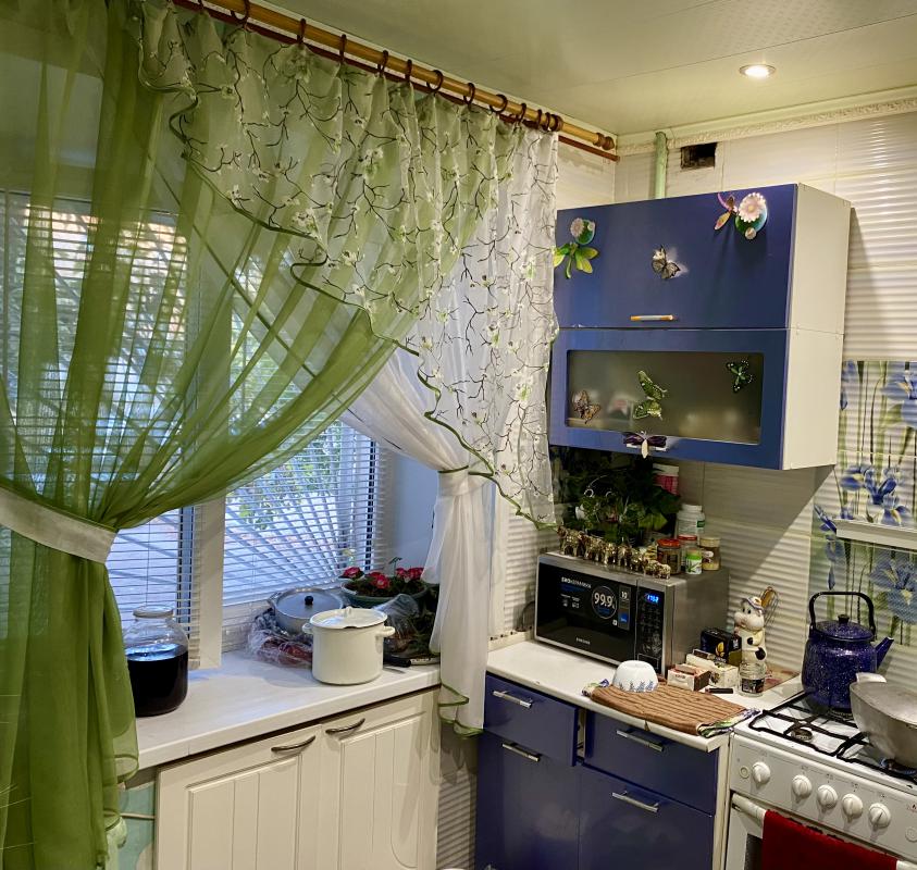 Продается очень тёплая 1-к квартира, по адресу ул. - Новотроицк