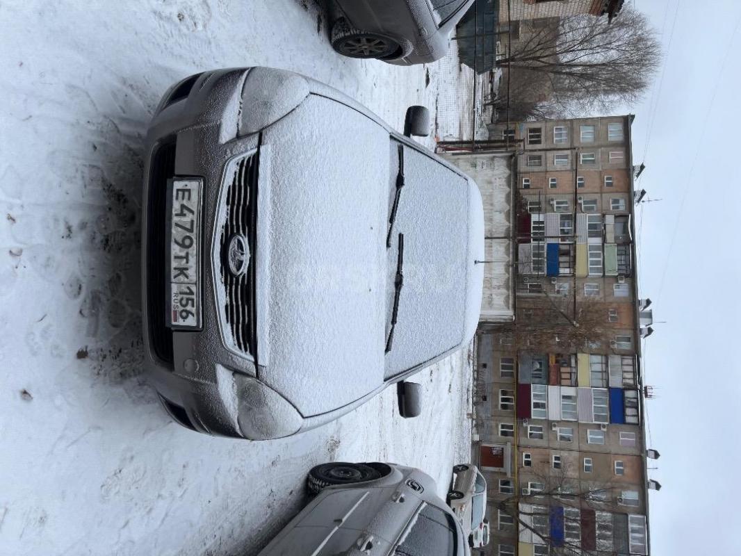 Продам приора 2 в хорошем состоянии.сигнализация с автозапуском,зимняя резина,масло новое,много что - Орск