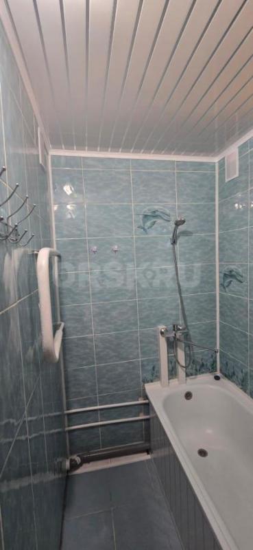 Продам 3-к квартиру 4/5 эт. - Орск