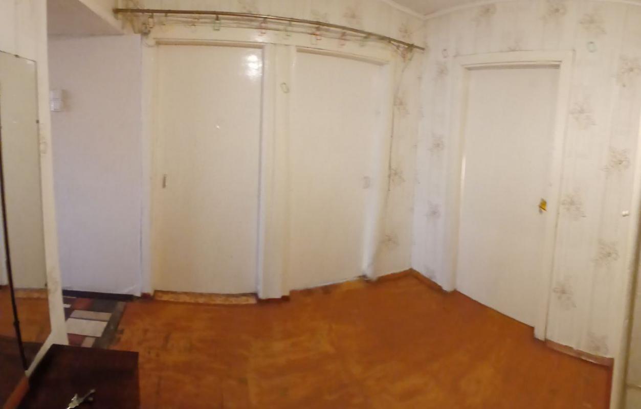 Продается 3-комнатная квартира   5/5 этаж ,
по адресу: г. - Новотроицк