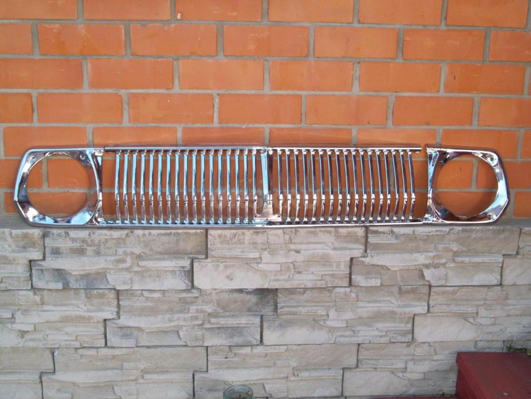 чехлы  на  ЛАНОС    Калину   Гранту  Решётка хромированная на авто ГАЗ  24  стояла  на  ВАЗ  2121  К - Орск