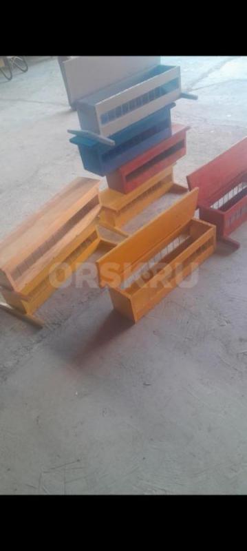 Продам декоративные кормушки. ручной работы для голубей,и перепёлок, очень прочные,разной длины , и - Орск