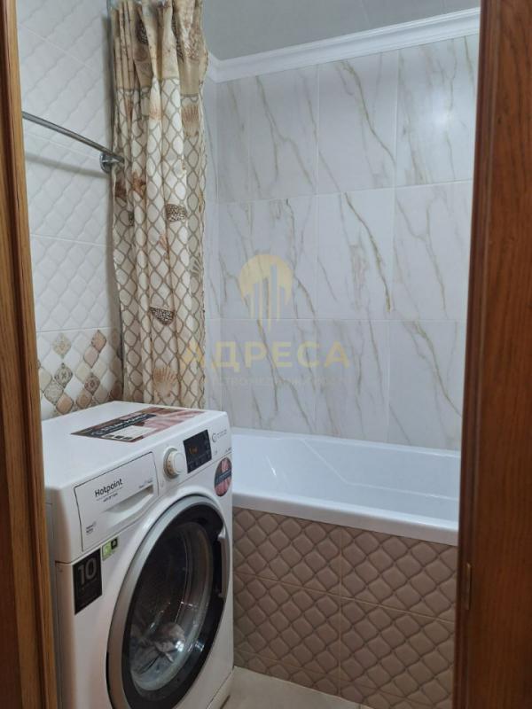 ПРЕДЛАГАЕМ ВАШЕМУ ВНИМАНИЮ ПРОСТОРНУЮ И УЮТНУЮ ДВУХКОМНАТНУЮ КВАРТИРУ! - Оренбург