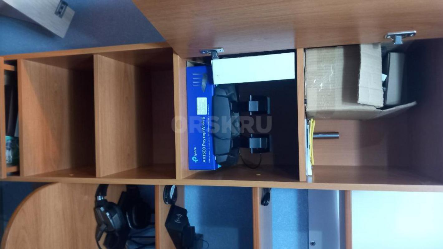 Продам компьютерный стол в хорошем состоянии - Орск