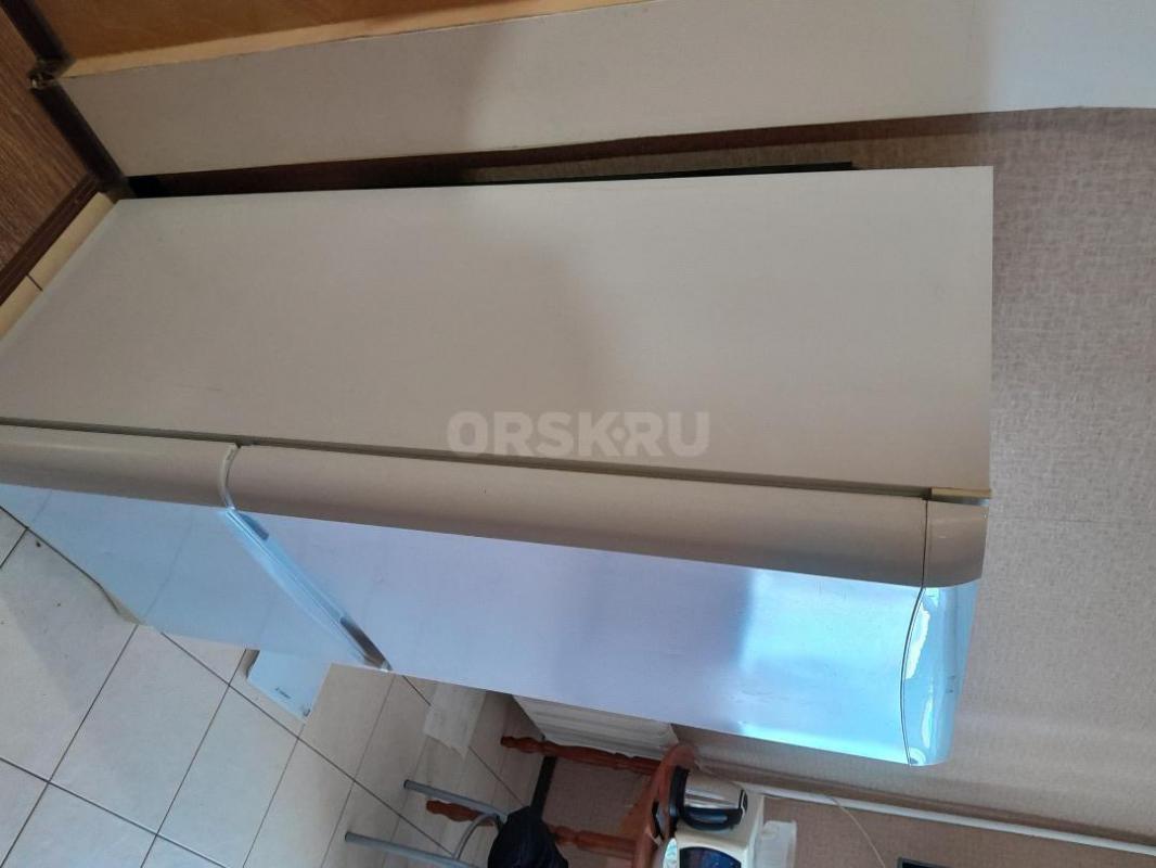 Продам холодильник Indesit в хорошем состояние. - Орск