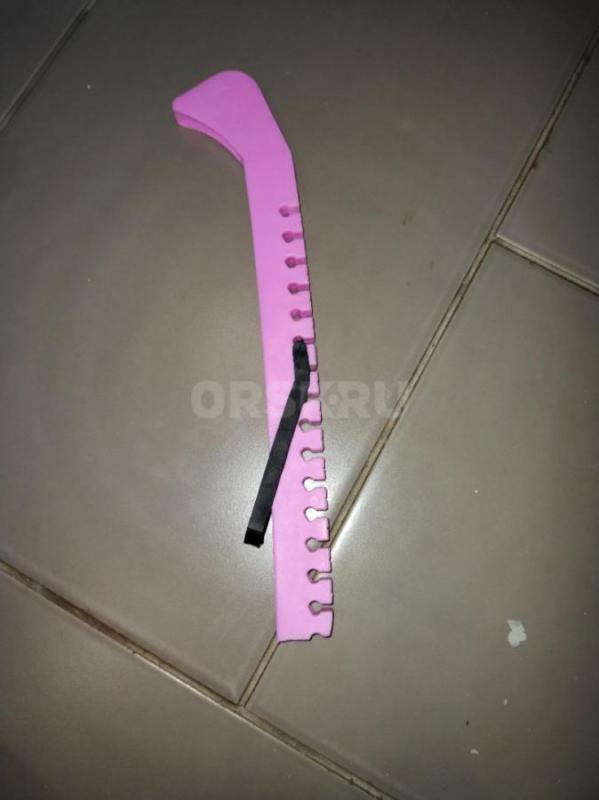 Продам коньки  фигурные в отличном состоянии пользовались сезон. - Орск