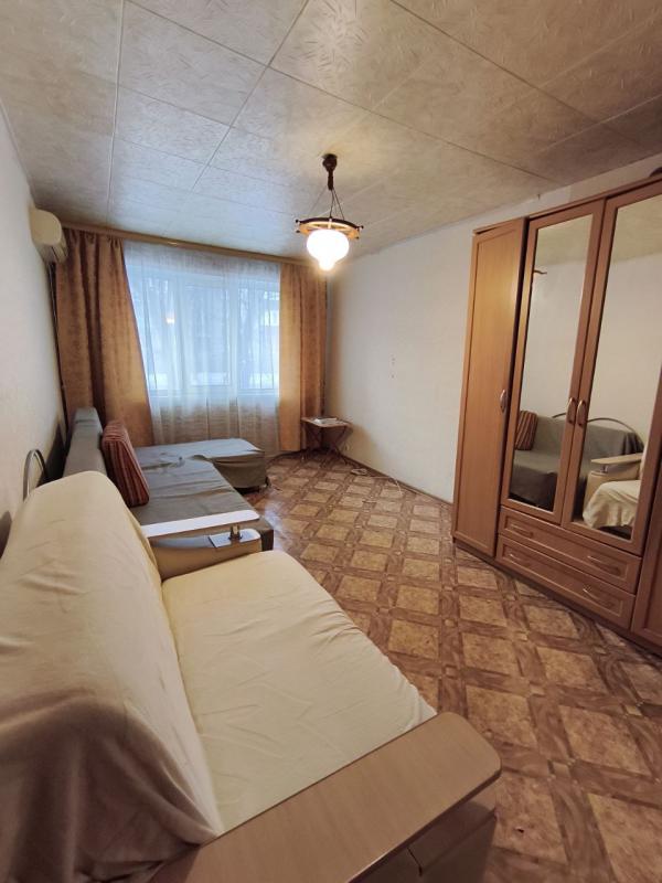 Продается 1-комнатная квартира по адресу: г. - Новотроицк