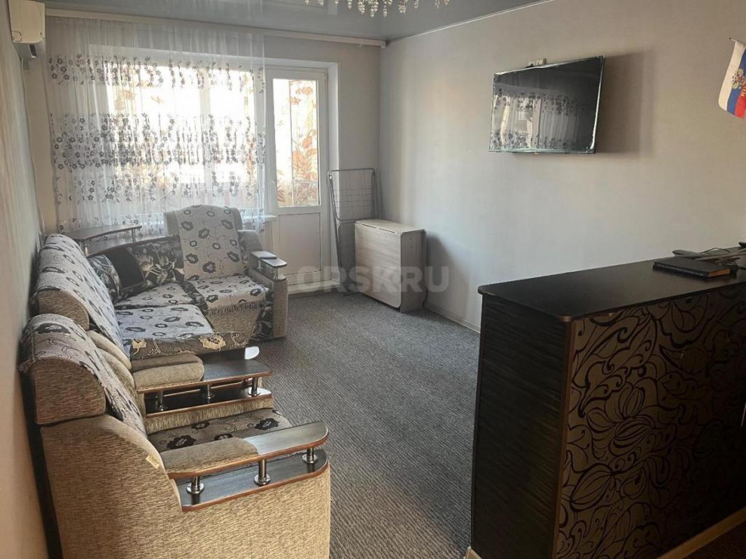 Сдается уютная двухкомнатная квартира на длительный срок. - Орск