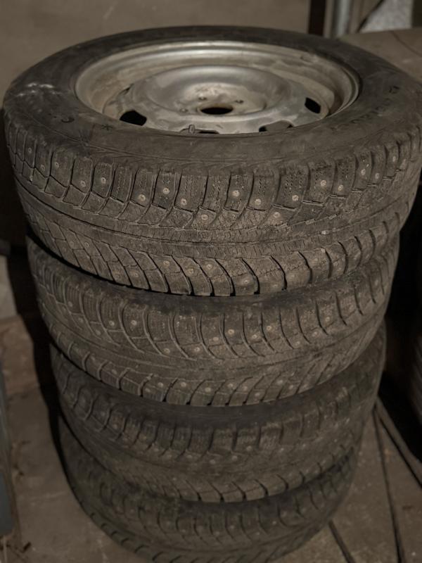 Зимние колеса, диски штампованные. - Новотроицк