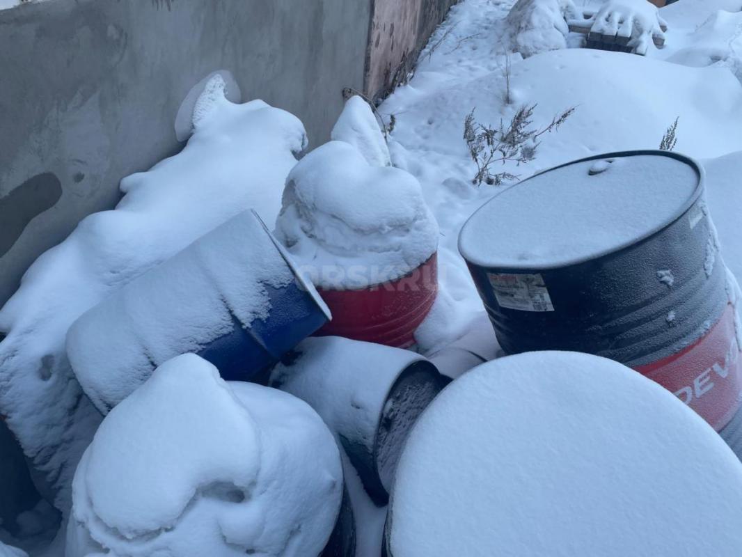 Бочки б/у металлические 200 л. - Гай