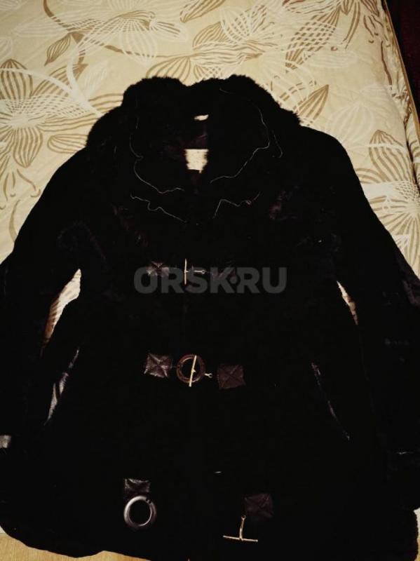 Продам недорого шубу из натурального мутона. - Орск