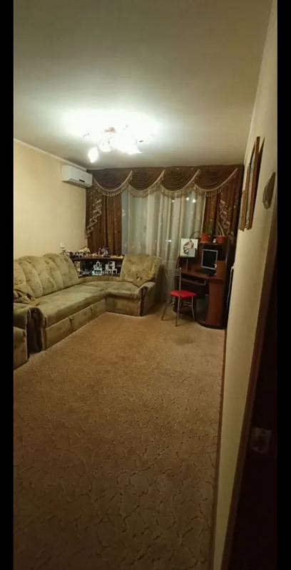 Продам трехкомнатную квартиру на 3 этаже 9- этажного дома. - Новотроицк