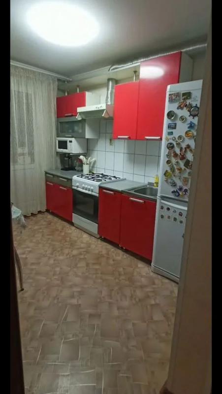 Продам трехкомнатную квартиру на 3 этаже 9- этажного дома. - Новотроицк