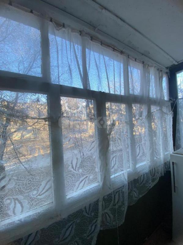 Продам 1 комнатную квартиру на Луче.
2 этаж,балкон застеклен. - Орск