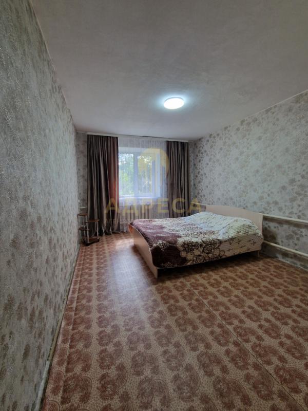 Продаётся дом с земельным участком, всё в собственности, по документам квартира ,общей площадью 75,9 - Краснохолм