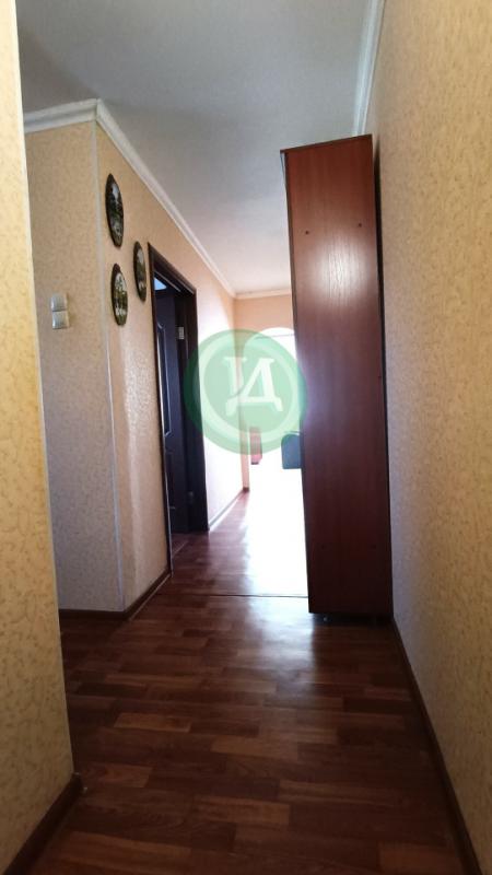 Продам  3-х  комнатную квартиру в самом центре города Орска на  улице Краматорская 16
 - этаж 1/5;- - Орск