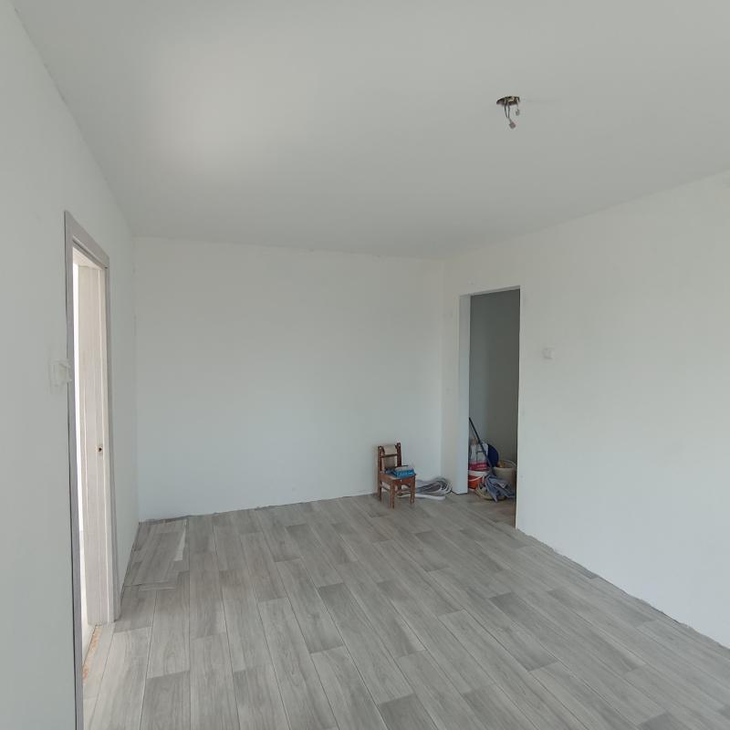 Я собственник, продаю 4-хкомн. - Новотроицк