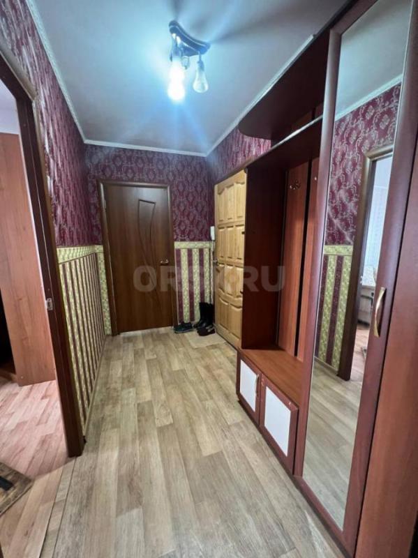 Предлагаем вашему вниманию просторную 2-комнатную квартиру улучшенной планировки общей площадью 50,3 - Орск