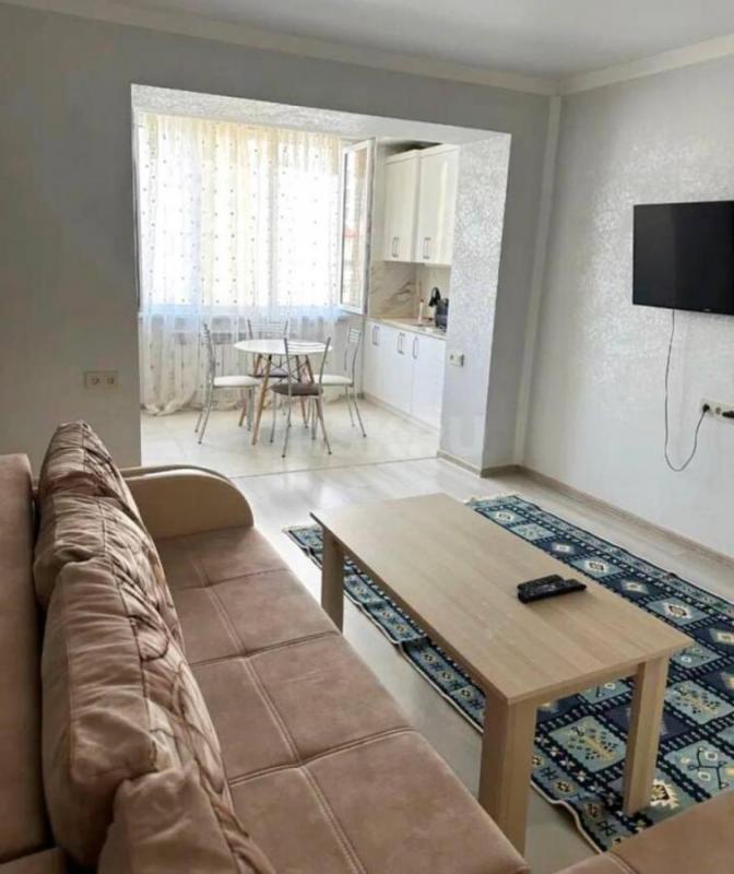 Сдам приятную однокомнатную квартиру на Васнецова в хорошие руки, по адресу: Краматорская улица, 19Б - Орск