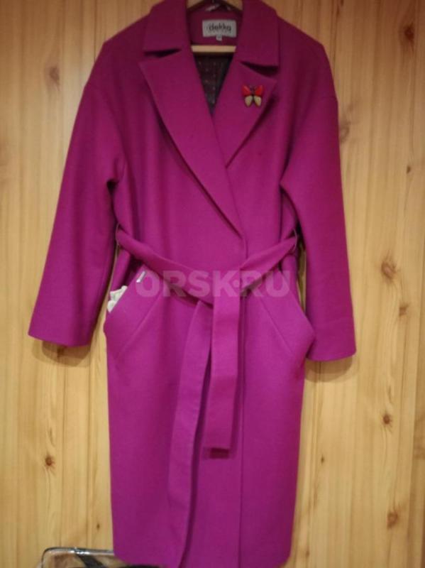 Продам пальто осеннее - Орск