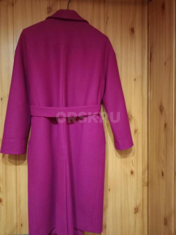 Продам пальто осеннее - Орск