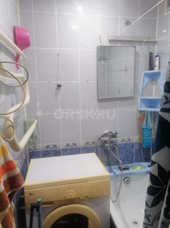 Сдам койка место  за 8000 рублей в  3х. - Орск