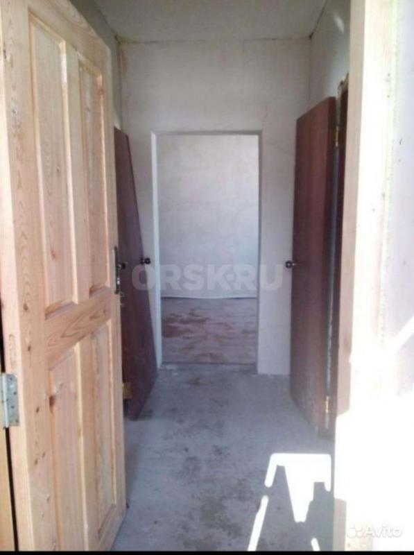 Вашему вниманию представлен прекрасный частный дом, расположенный по адресу Адамовский район, посёло - 1