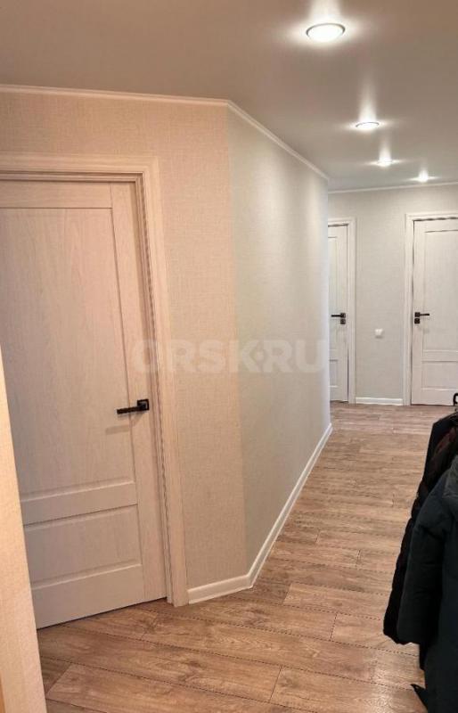 Продается трехкомнатная квартира 79.4 кв. - Орск