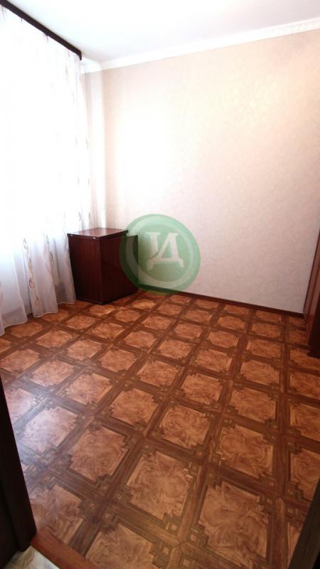 Продам  3-х  комнатную квартиру в самом центре города Орска на  улице Краматорская 16
 - этаж 1/5;- - Орск