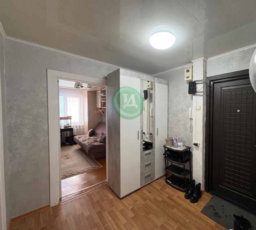 Продам 3-х комнатную квартиру по ул. - Орск