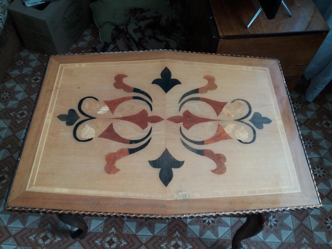 Отдам даром(за чисто символическую цену)журн.столик,винтаж ссср,ручная работа,в уд.сост. - Новотроицк