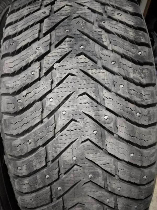 Продам комплект зиней резины б /у ходил один сезон. - Новотроицк