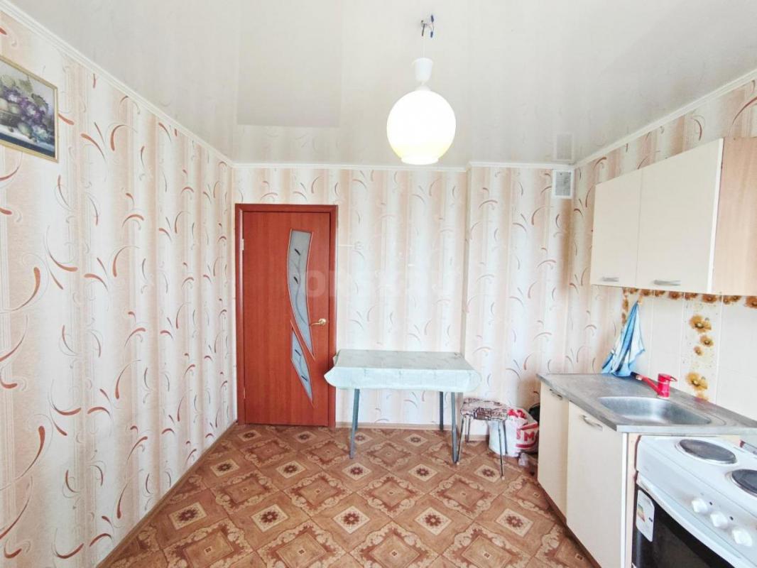 Продается уютная однокомнатная квартира на пятом этаже панельного дома. - Орск