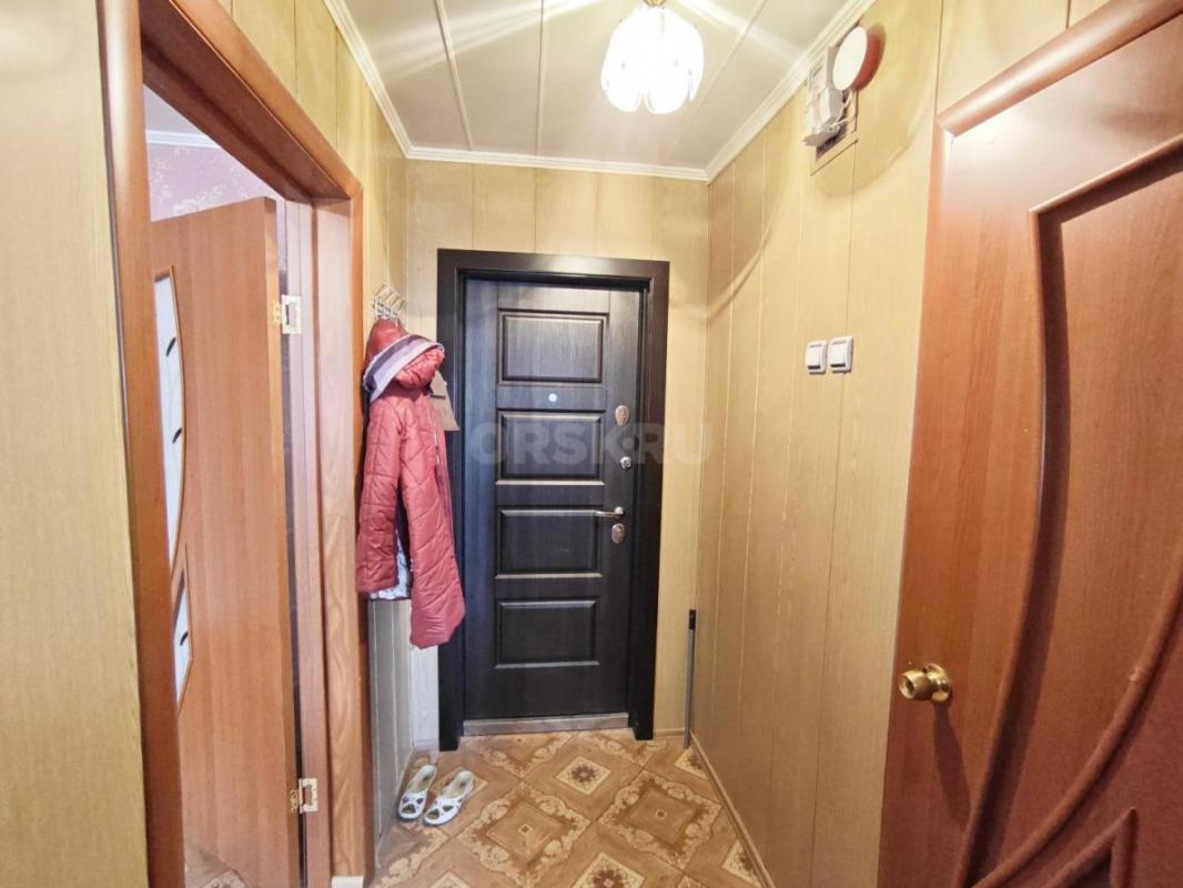 Продается уютная однокомнатная квартира на пятом этаже панельного дома. - Орск