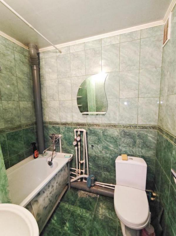 Продается уютная однокомнатная квартира на пятом этаже панельного дома. - Орск