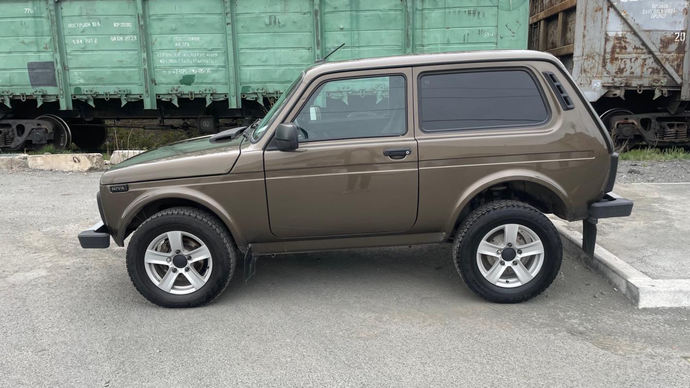 Продается LADA 4x4 (Нива 212140),

2023 года выпуска. - Новотроицк