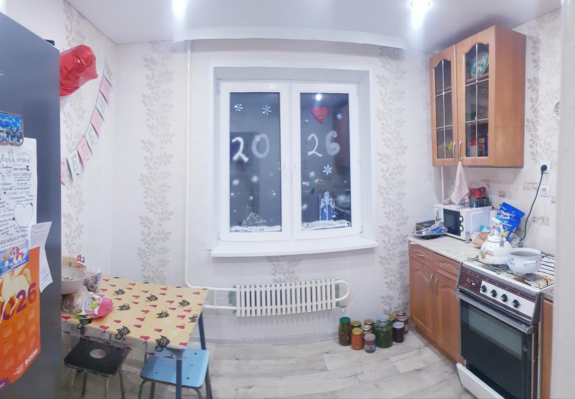 Продается УЛУЧШЕННАЯ 1-КОМНАТНАЯ КВАРТИРА ПО АДРЕСУ: ПР. - Новотроицк