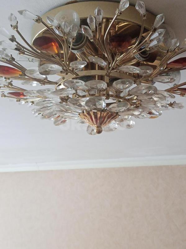 Продам люстру - Орск