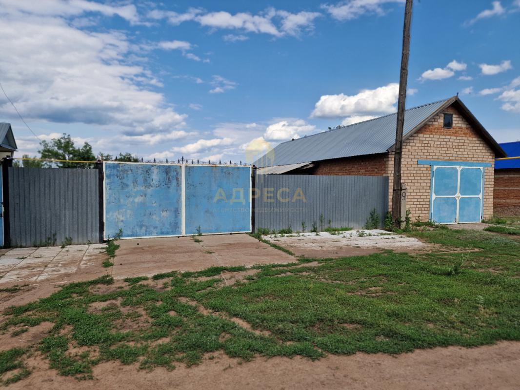 Продаётся дом с земельным участком, всё в собственности, по документам квартира ,общей площадью 75,9 - Краснохолм