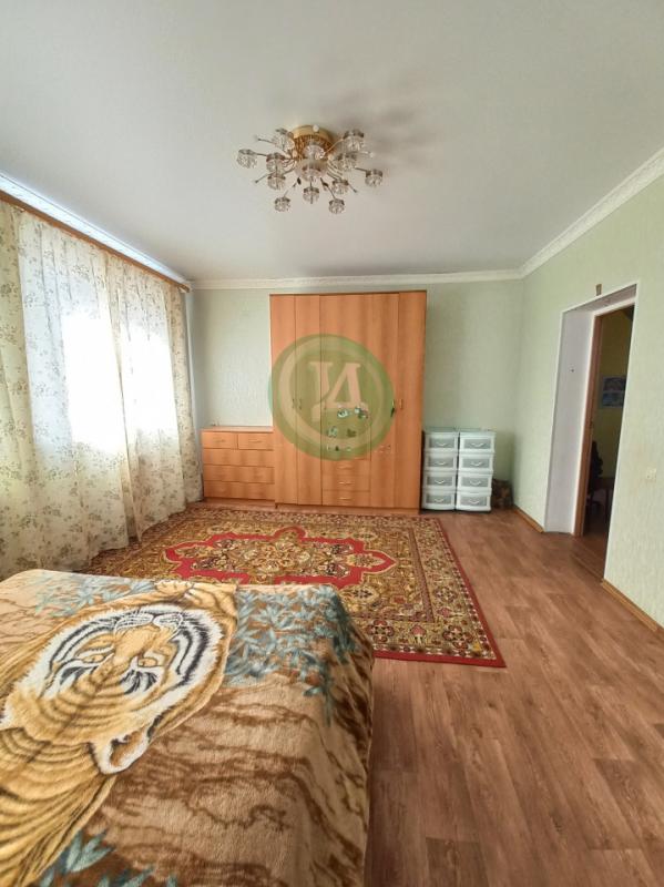 Продается уютный, двух этажный дом по ул. - Орск