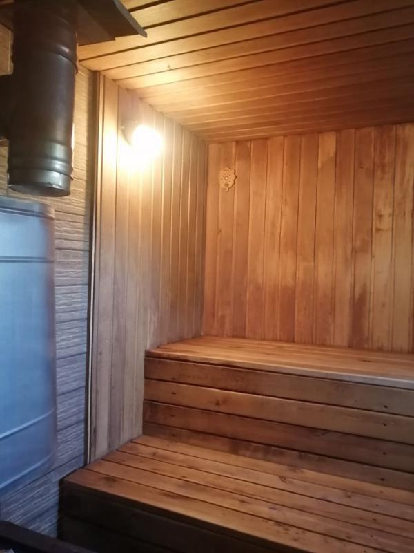 Продается дом с баней, беседкой и плодовым садом, 30 минут езды от Гая (п. - Орск