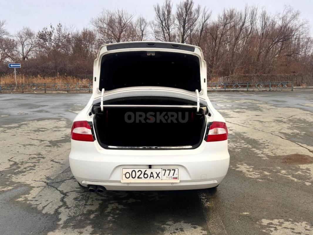 Продам Skoda Superb 2, лифтбэк, 2011 года. - Орск