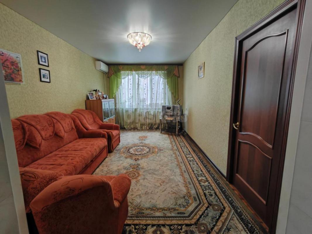 Продается уютная трехкомнатная квартира в г. - Орск