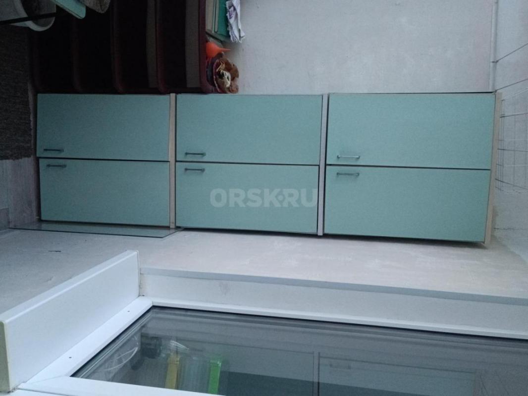 Навесные шкафы  советские  в наличии 5 шт. - Орск