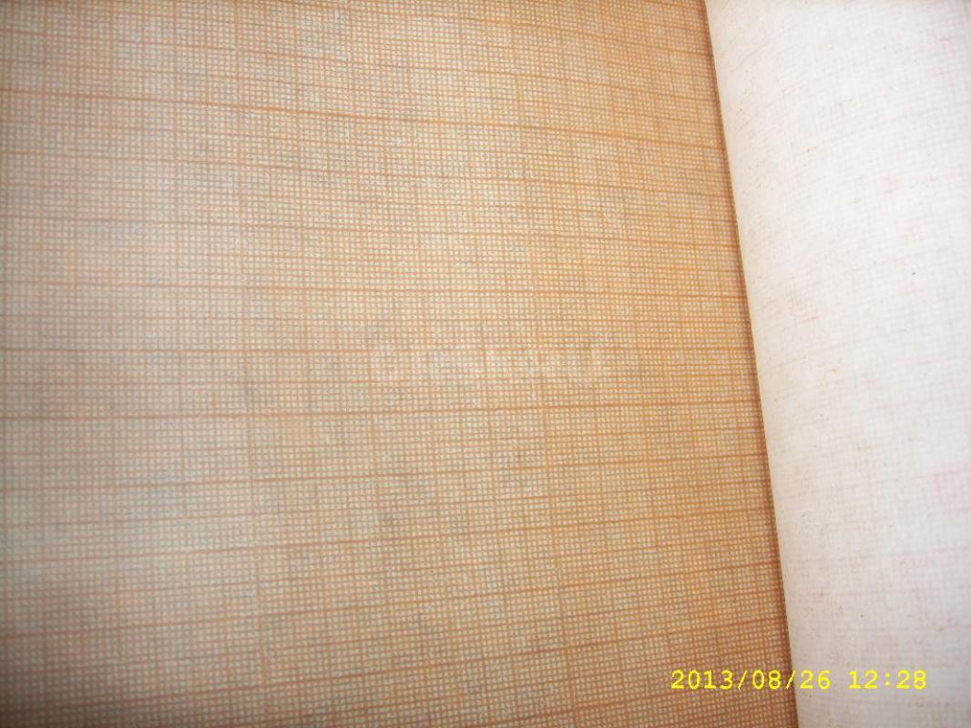 Продам рулонную бумагу миллиметровку , 0,8 м х40 метров рулон, в количестве 10 рулонов , цена одного - Орск