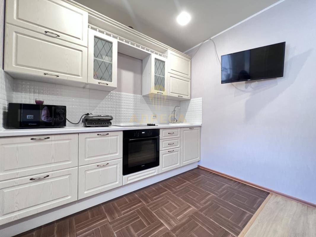 Продаётся тёплая, уютная квартира с удобной планировкой, общей площадью 35,2 кв. - Оренбург