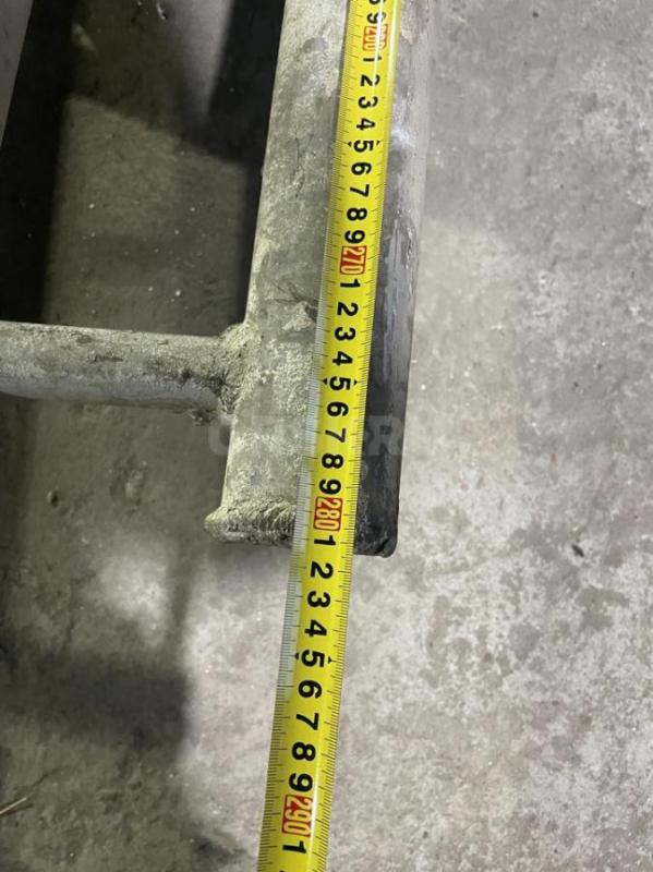 Продам Б/У  водные регистры  системы отопления длинна  ф100-4х0,7м  5шт     ф70 -280х0,7м 1шт 
цена - Бузулук