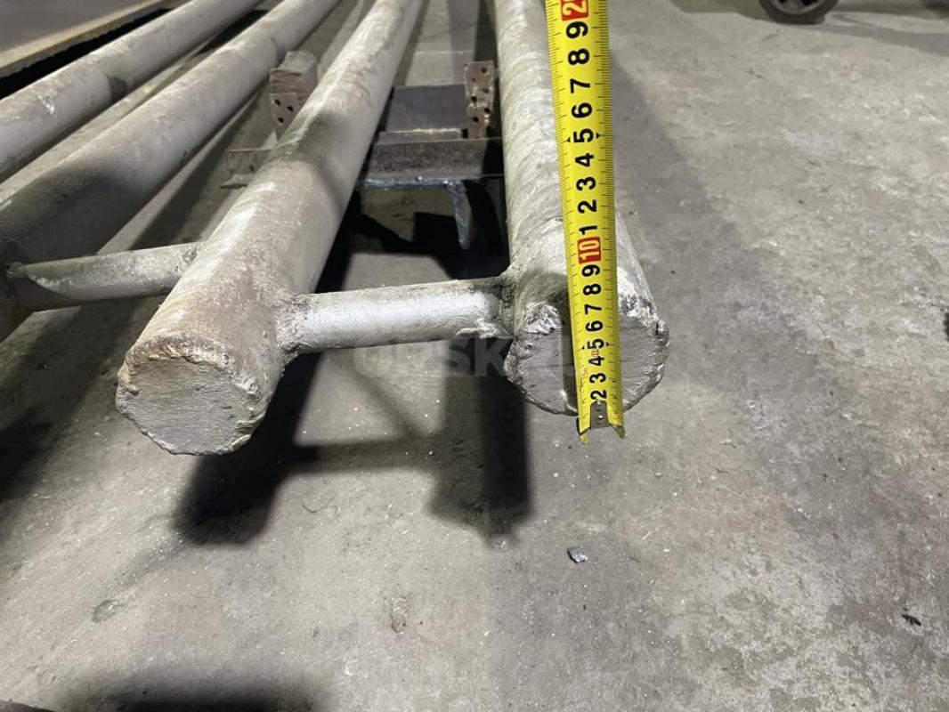 Продам Б/У  водные регистры  системы отопления длинна  ф100-4х0,7м  5шт     ф70 -280х0,7м 1шт 
цена - Бузулук