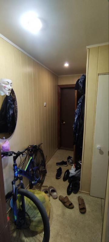 Трёхкомнатная квартира малометражка переделанная в двухкомнатную,перепланировка узаконена! - Новотроицк